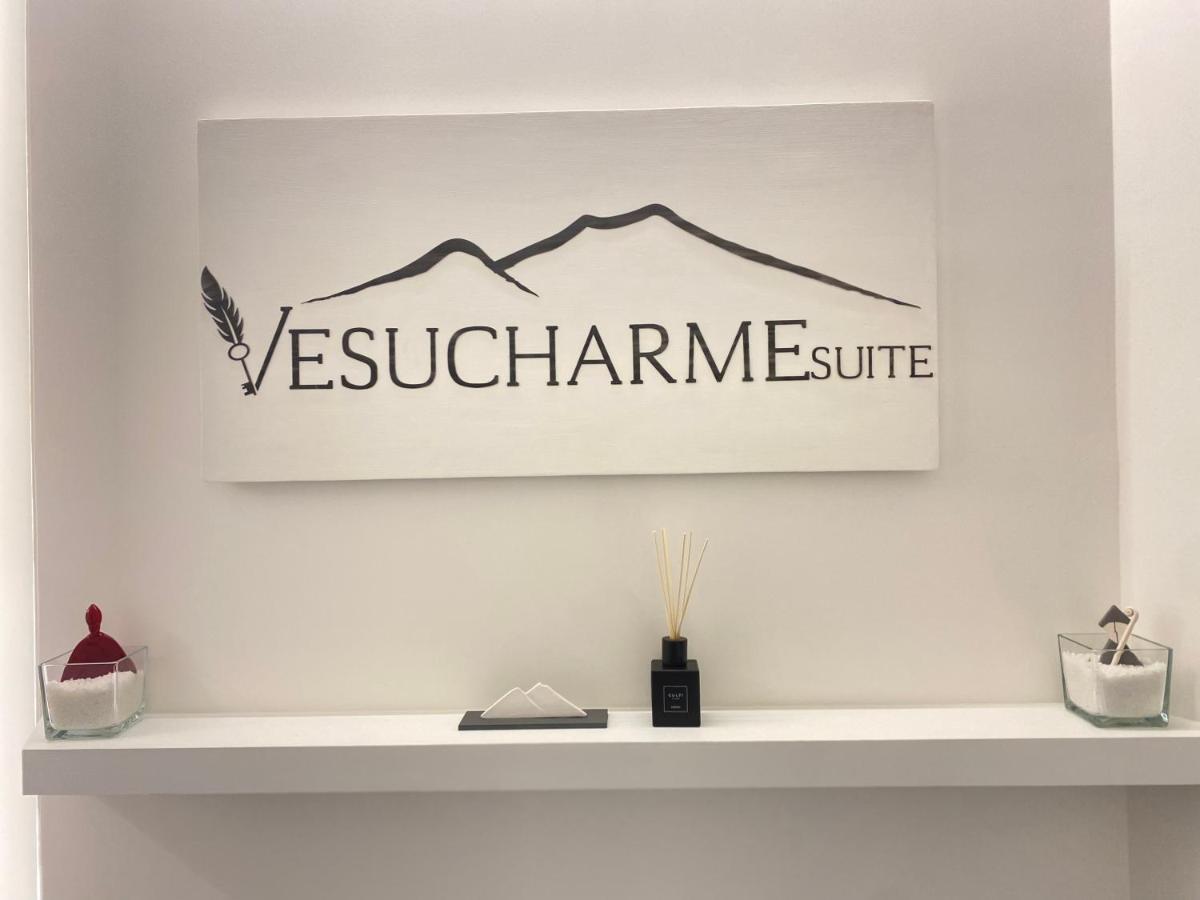 Vesucharme Suite Luxury Room Napoli Exterior foto